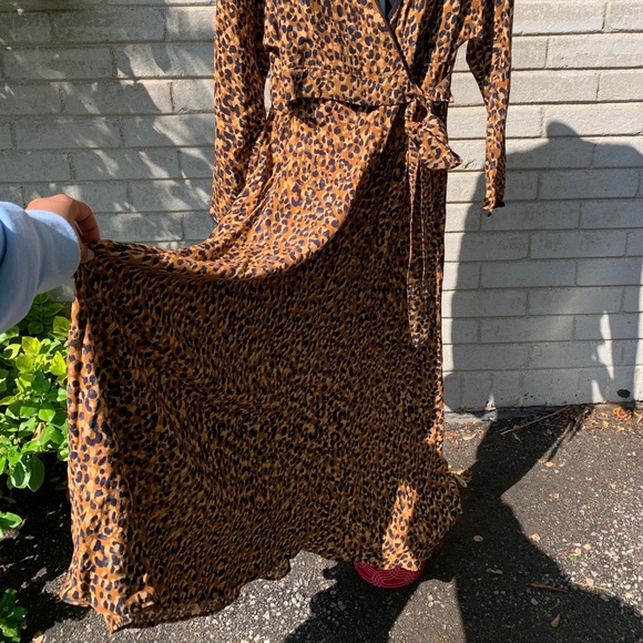 SOLD Zara Trf Cll Leopard Print Faux Wrap Flare - Picture 3 of 4